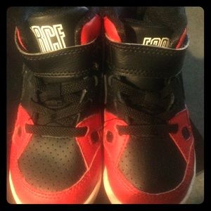 Toddler Boys Nike Force sneakers